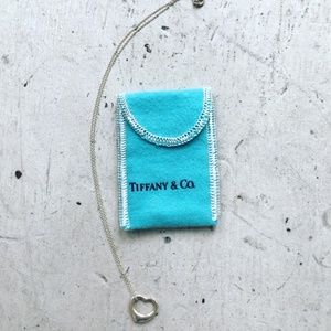 TIFFANY & CO silver heart necklace